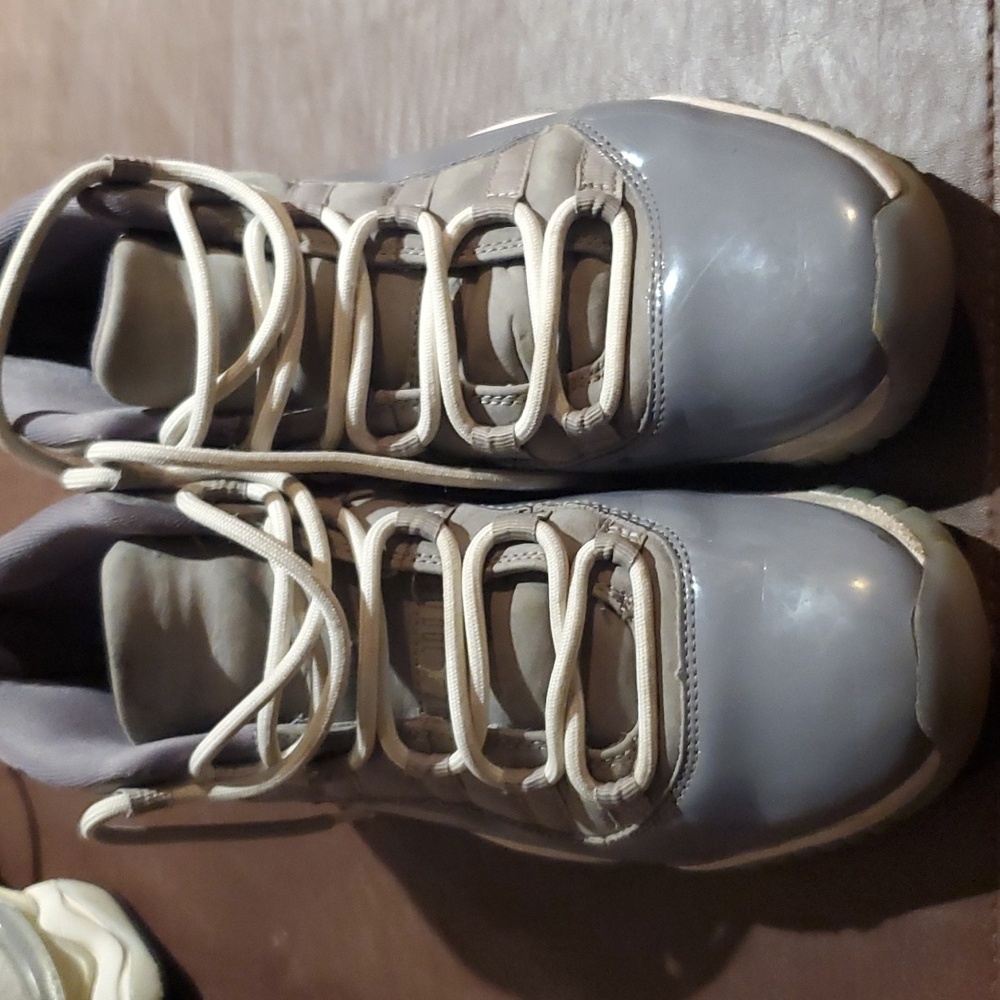 Jordan 11 cool gray